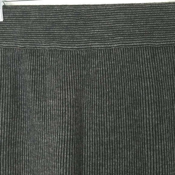 KENAR Black/Gray Pinstripe Wool/Acrylic Soft Fringe Tassel Skirt, size S - Picture 2 of 6